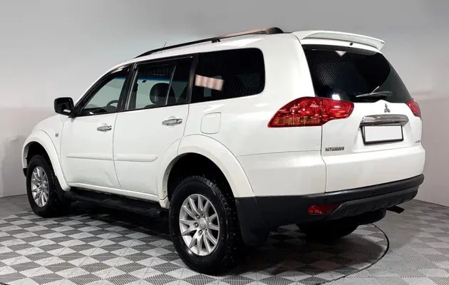 Mitsubishi Pajero Sport, фото №4