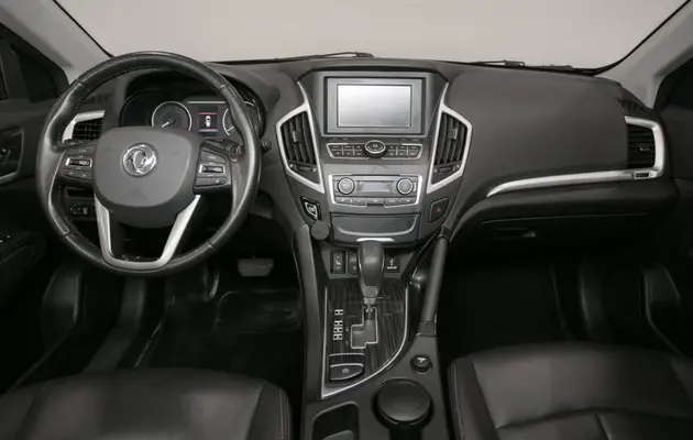 DongFeng AX7, фото №6