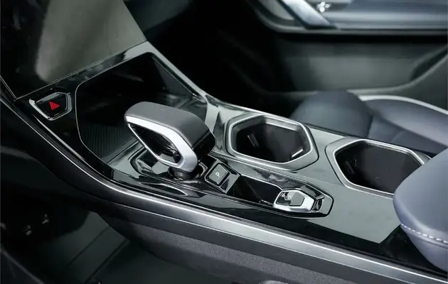 Geely Atlas, фото №9