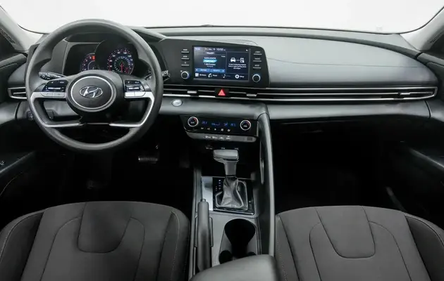 Hyundai Elantra, фото №6