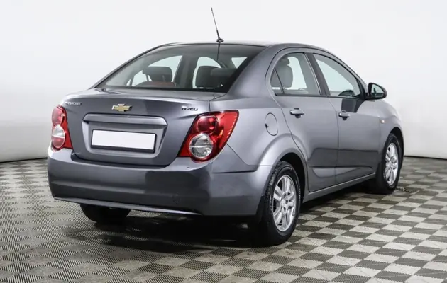 Chevrolet Aveo, фото №2