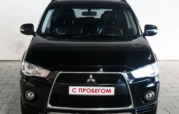 Mitsubishi Outlander, фото №2