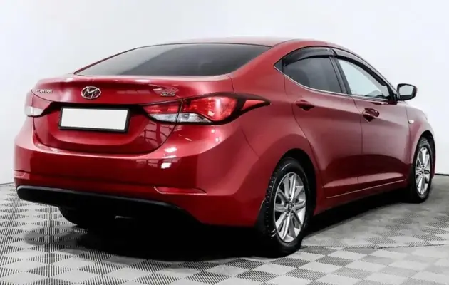 Hyundai Elantra, фото №2