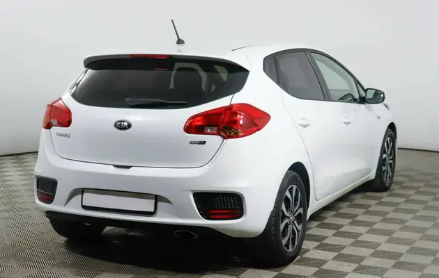 Kia Ceed, фото №2