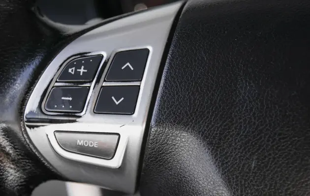 Mitsubishi Pajero Sport, фото №11