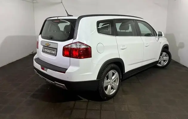 Chevrolet Orlando, фото №2