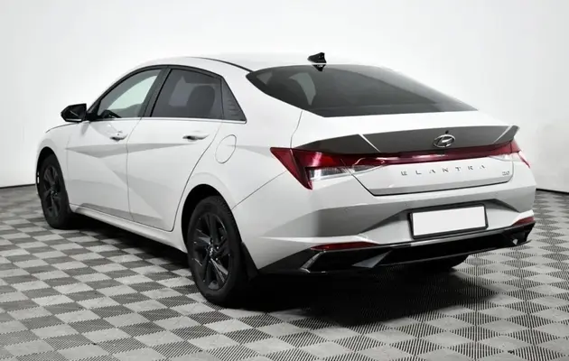 Hyundai Elantra, фото №4