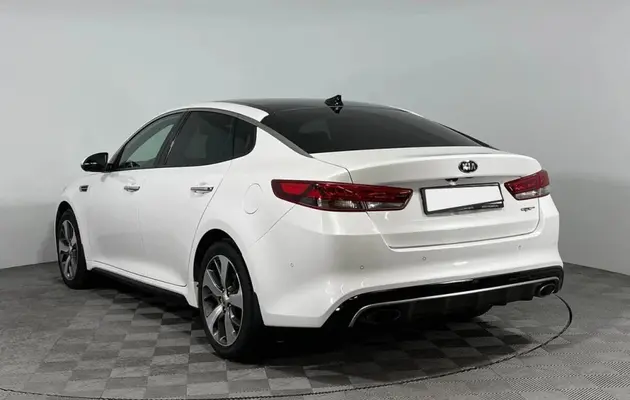 Kia Optima, фото №4