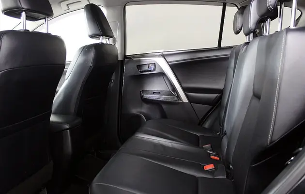 Toyota RAV4, фото №4