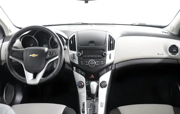 Chevrolet Cruze, фото №6