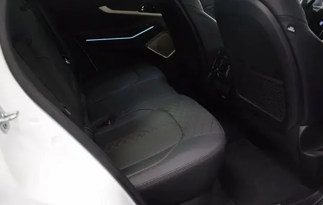 EXEED TLX, фото №11