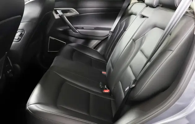 Geely Atlas, фото №8