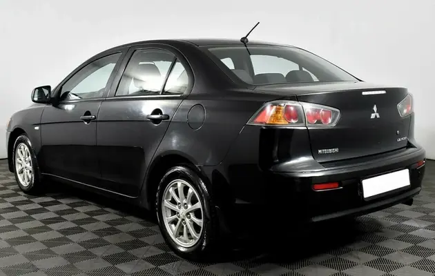Mitsubishi Lancer, фото №3