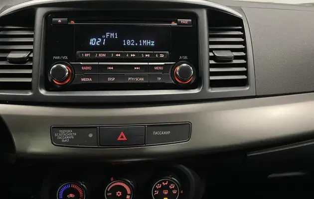 Mitsubishi Lancer, фото №7