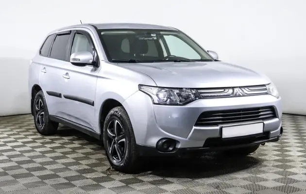 Mitsubishi Outlander, фото №3
