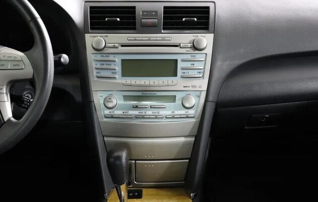 Toyota Camry, фото №8