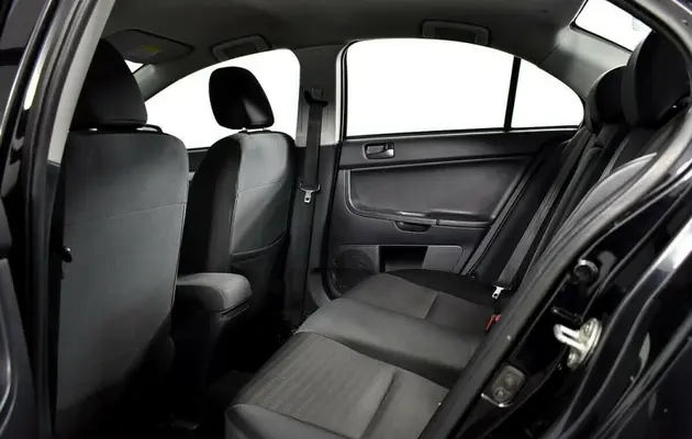 Mitsubishi Lancer, фото №5