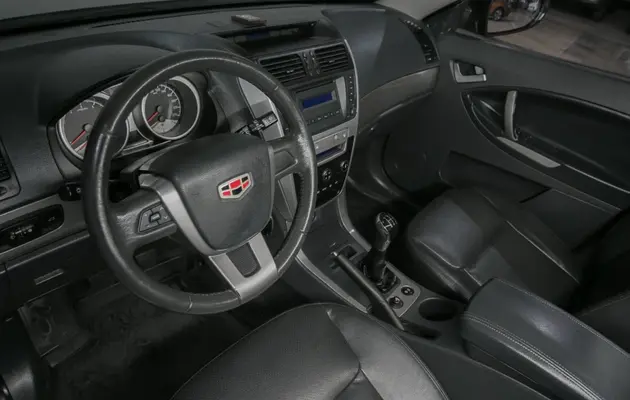 Geely Emgrand X7, фото №5