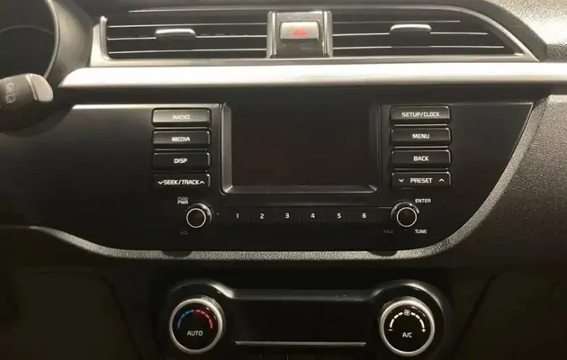 Kia Rio X-Line, фото №10