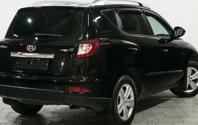 Geely Emgrand X7, фото №2