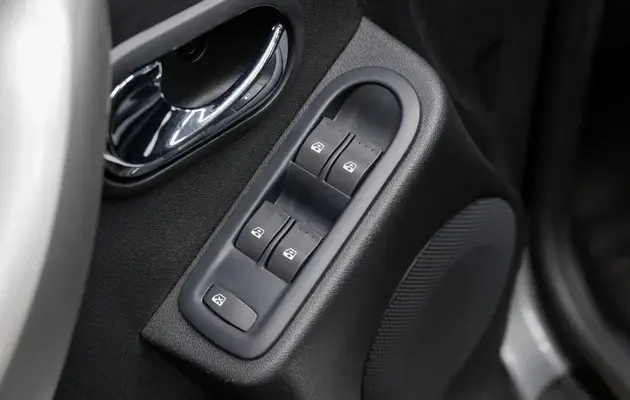 Nissan Terrano, фото №12