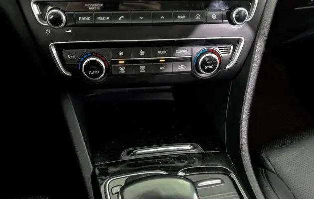 Kia Optima, фото №7