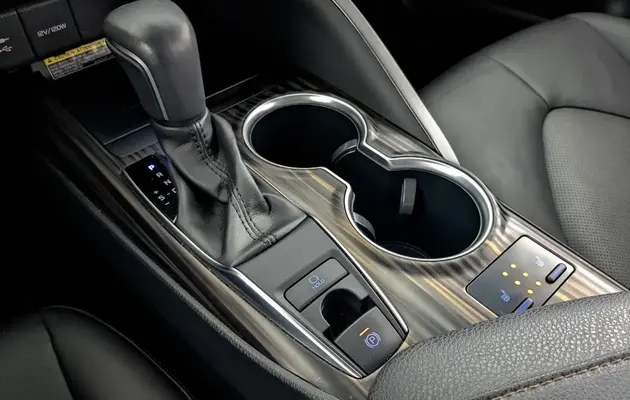 Toyota Camry, фото №7