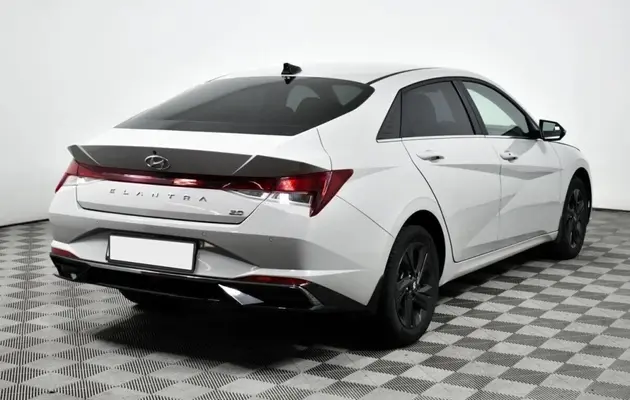 Hyundai Elantra, фото №2