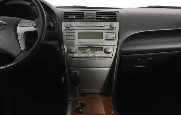 Toyota Camry, фото №8