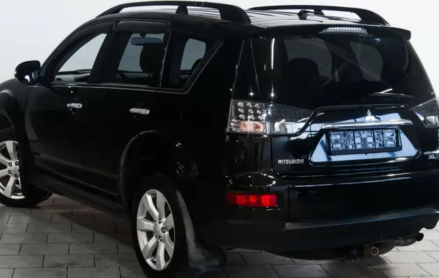 Mitsubishi Outlander, фото №4
