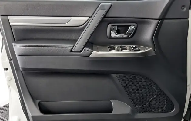 Mitsubishi Pajero, фото №8