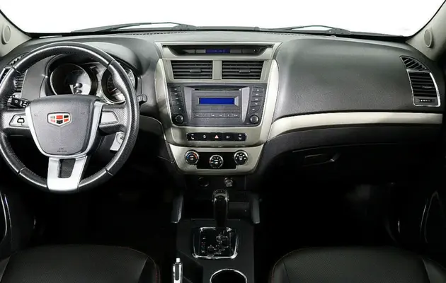 Geely Emgrand X7, фото №7