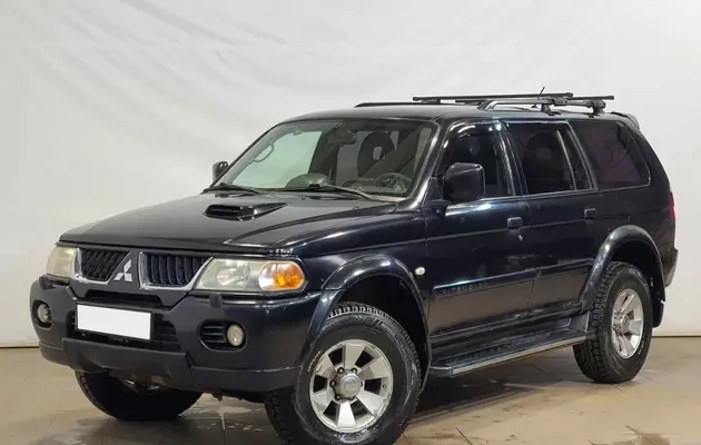 Mitsubishi Pajero Sport, фото №1