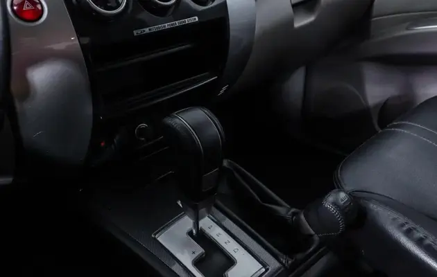 Mitsubishi Pajero Sport, фото №9