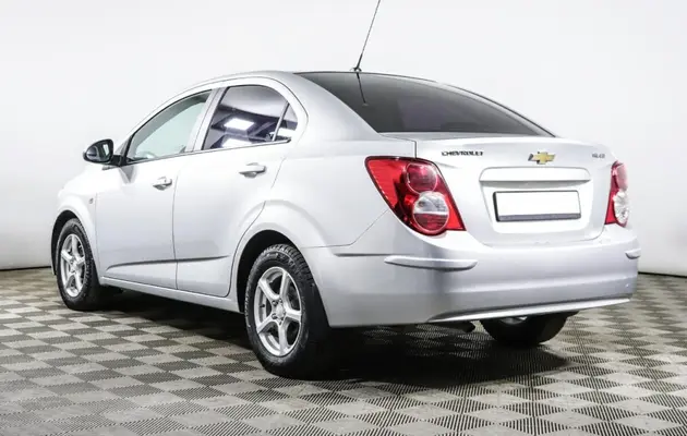 Chevrolet Aveo, фото №4