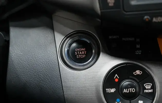 Toyota RAV4, фото №16