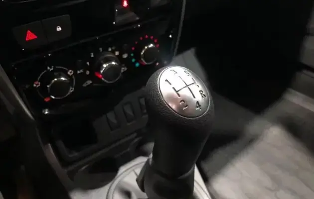 Nissan Terrano, фото №12