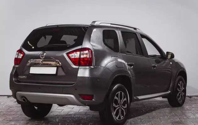 Nissan Terrano, фото №2