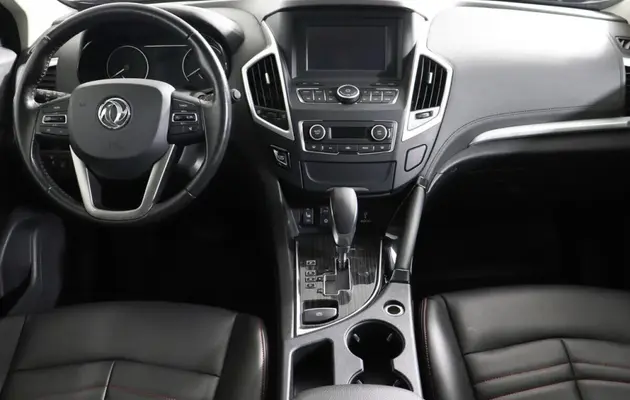 DongFeng AX7, фото №7