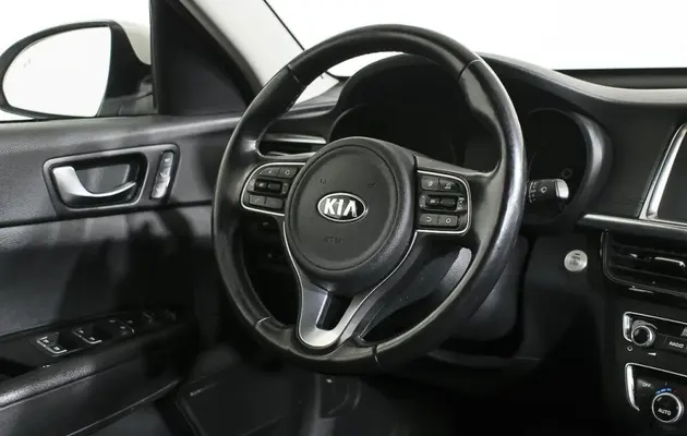 Kia Optima, фото №6