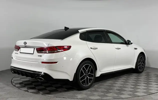 Kia Optima, фото №2
