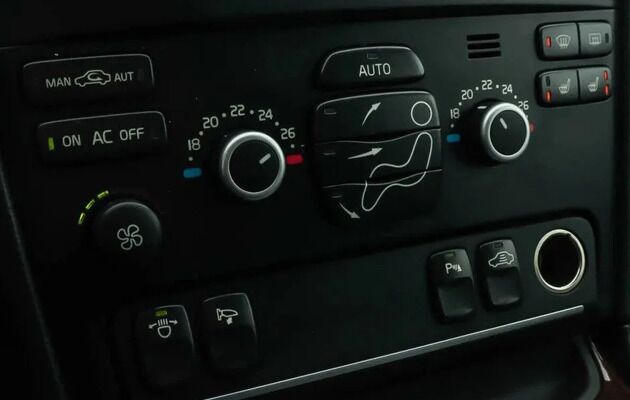 Volvo XC90, фото №7