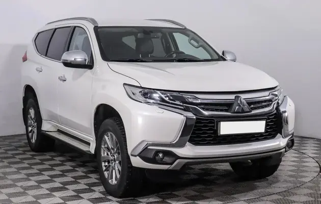 Mitsubishi Pajero Sport, фото №3