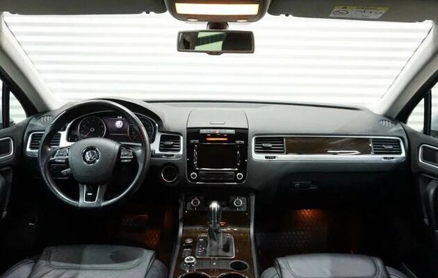 Volkswagen Touareg, фото №6