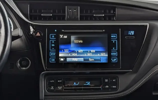 Toyota Corolla, фото №7