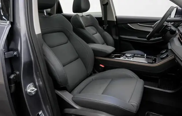 EXEED LX, фото №6