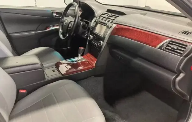 Toyota Camry, фото №8