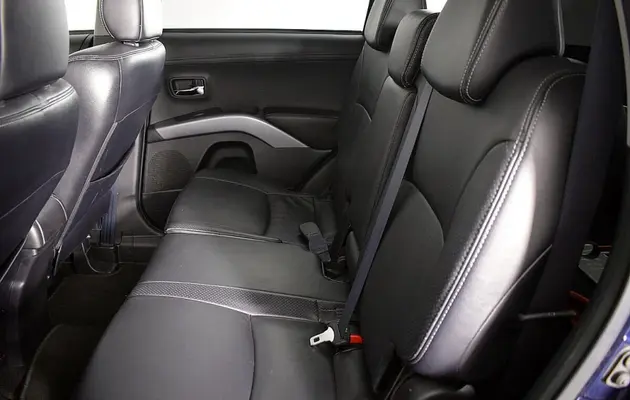 Mitsubishi Outlander, фото №6
