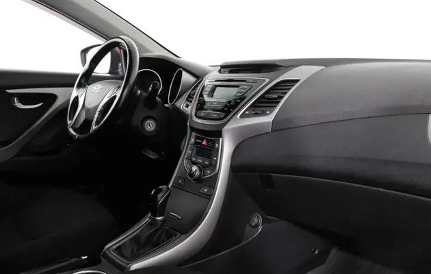 Hyundai Elantra, фото №6
