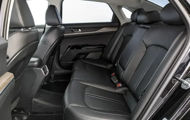 Kia K5, фото №11